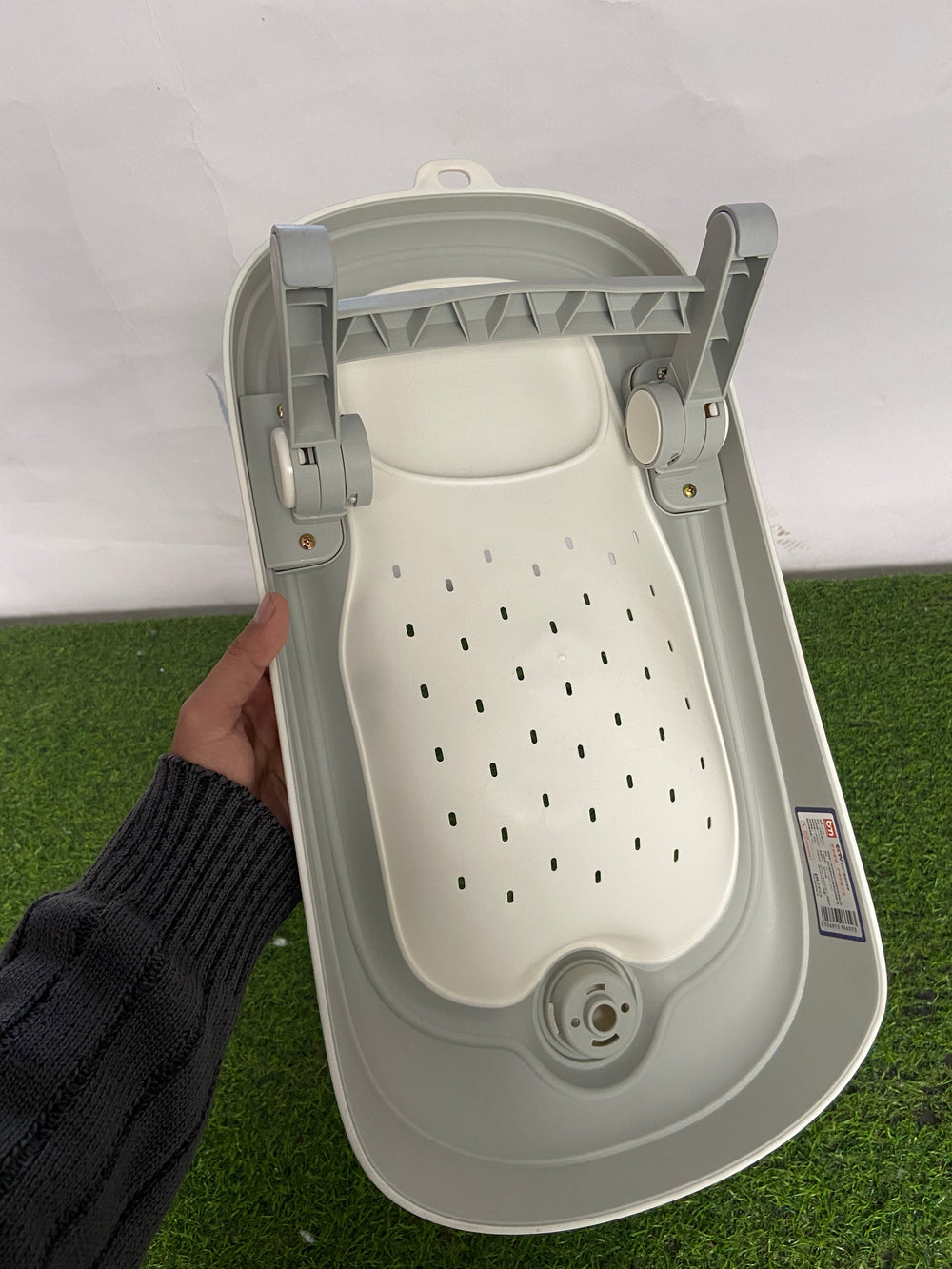 Imported Baby Bather (0-9M)