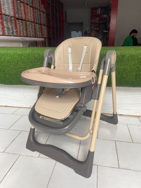 MotherCare Feeding Chair with Rocking Function - VG350