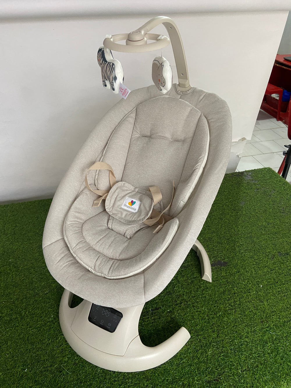 Mastela LullaBy Orbit Baby Cradle - 0917