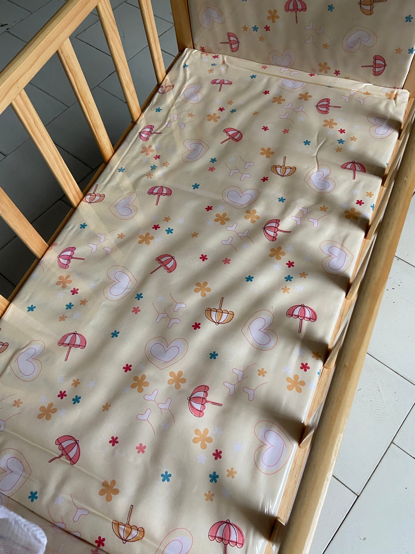 Baby Wooden Cot With Swing Light Wood-BZ-187