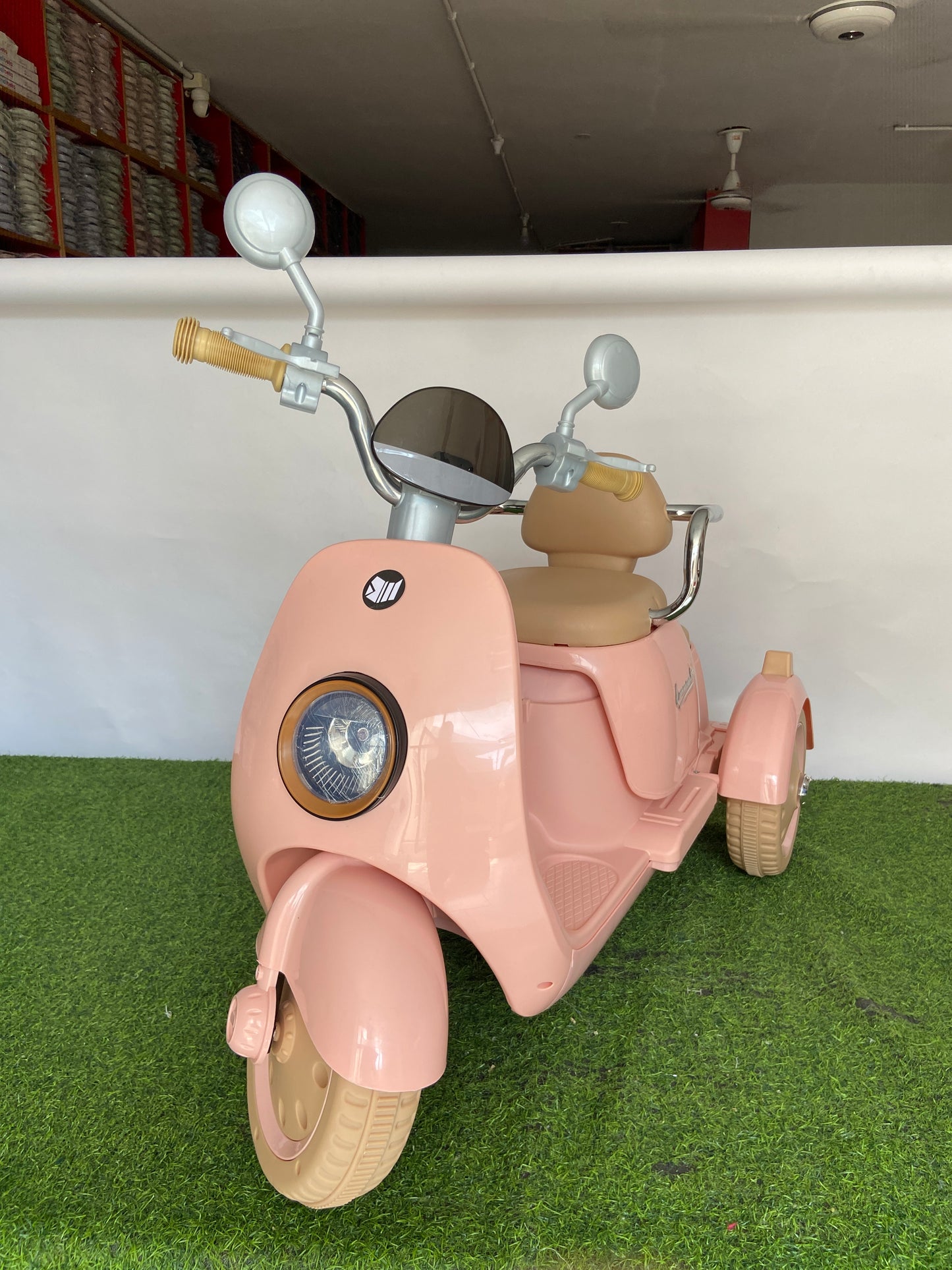Imported Electric Luxury Double seated Scooter - M689