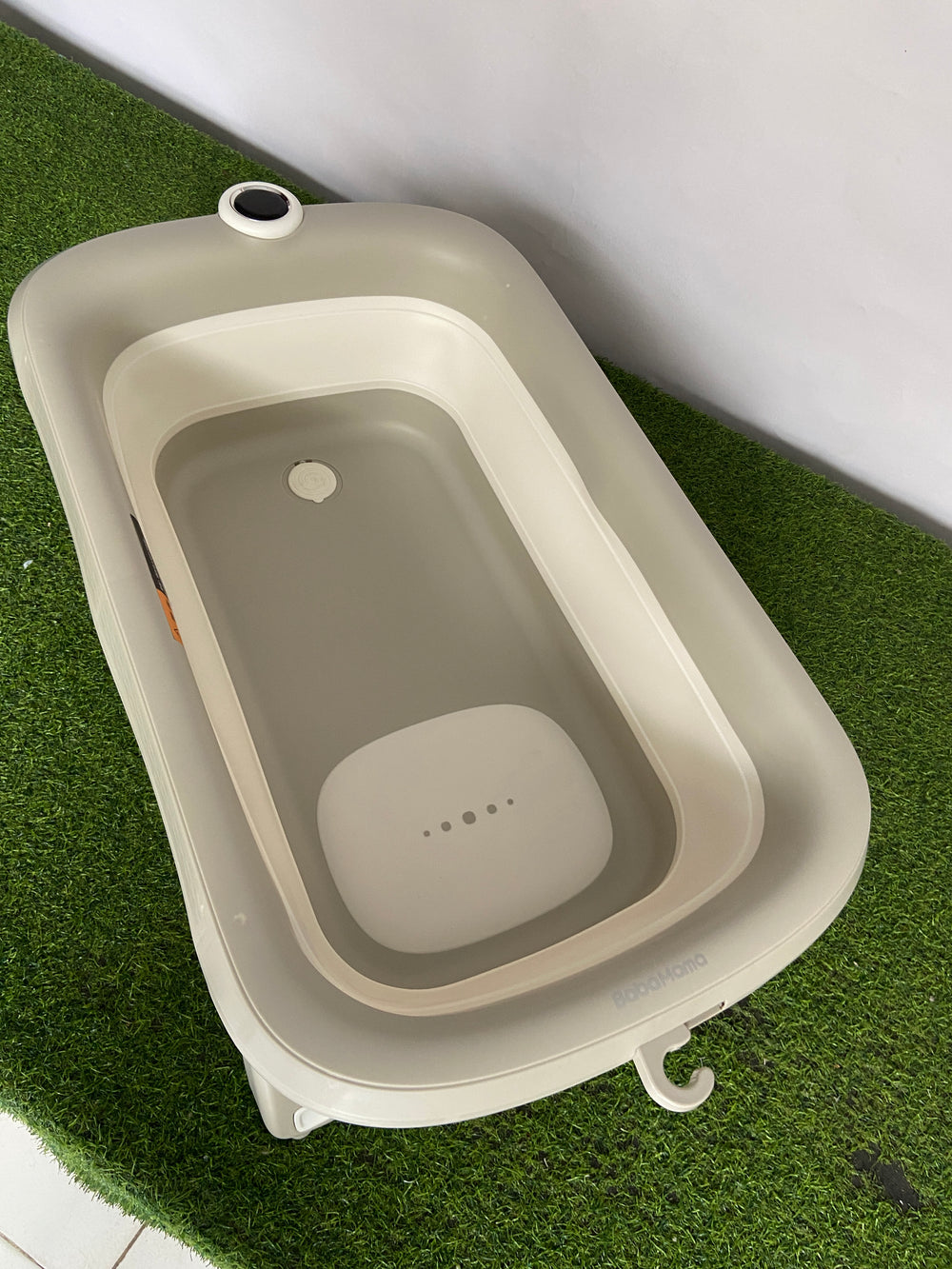 Imported Deluxe Large Baby Bather With Thermometer - 6011