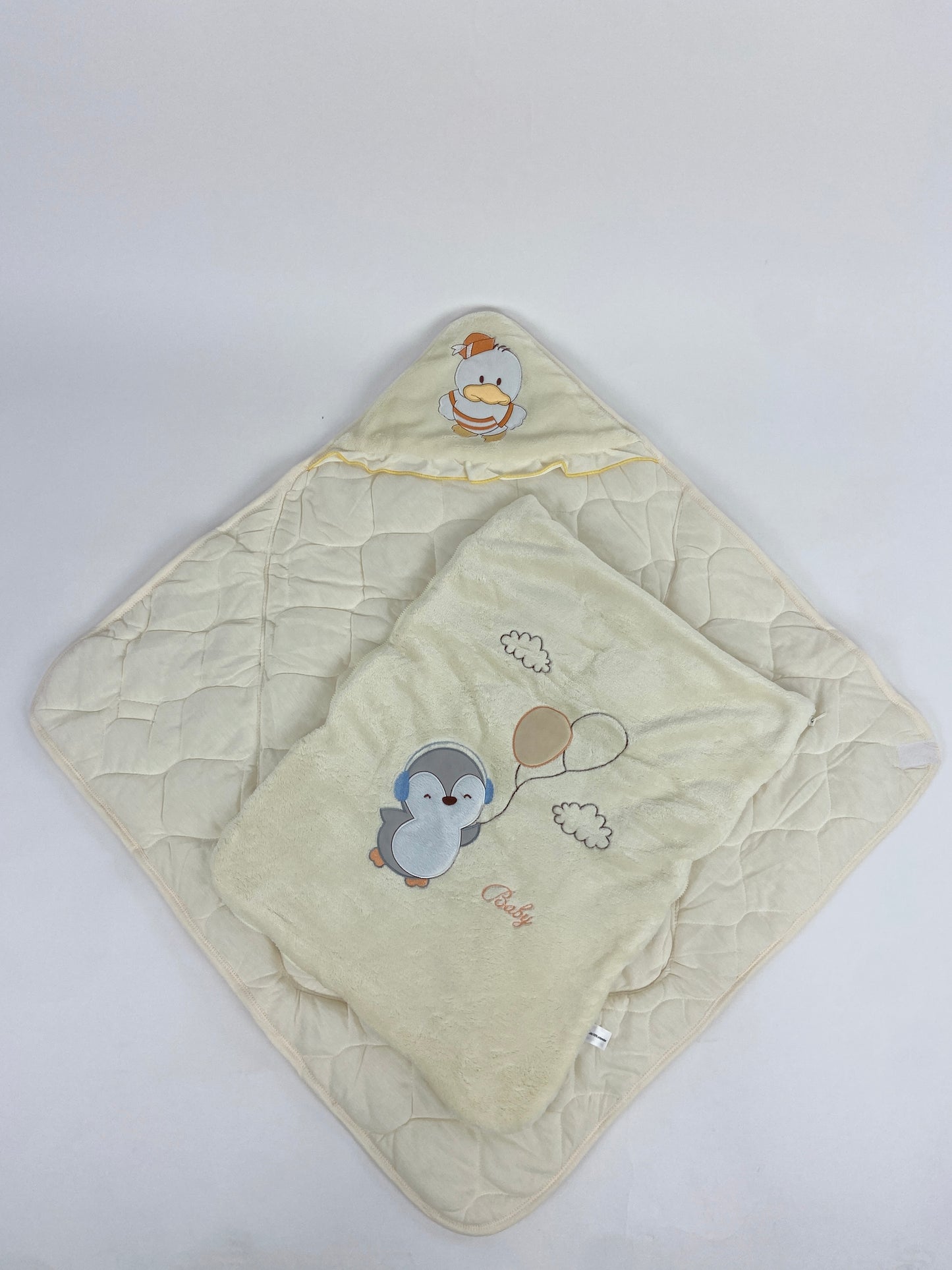 SHT430-Cozy Baby Swaddle