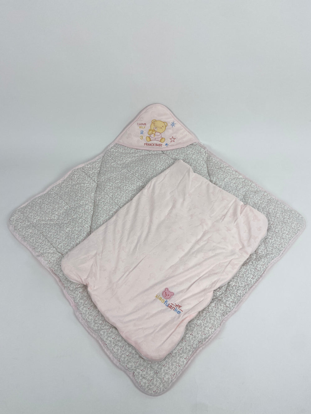 SHT432-Cozy Baby Swaddle