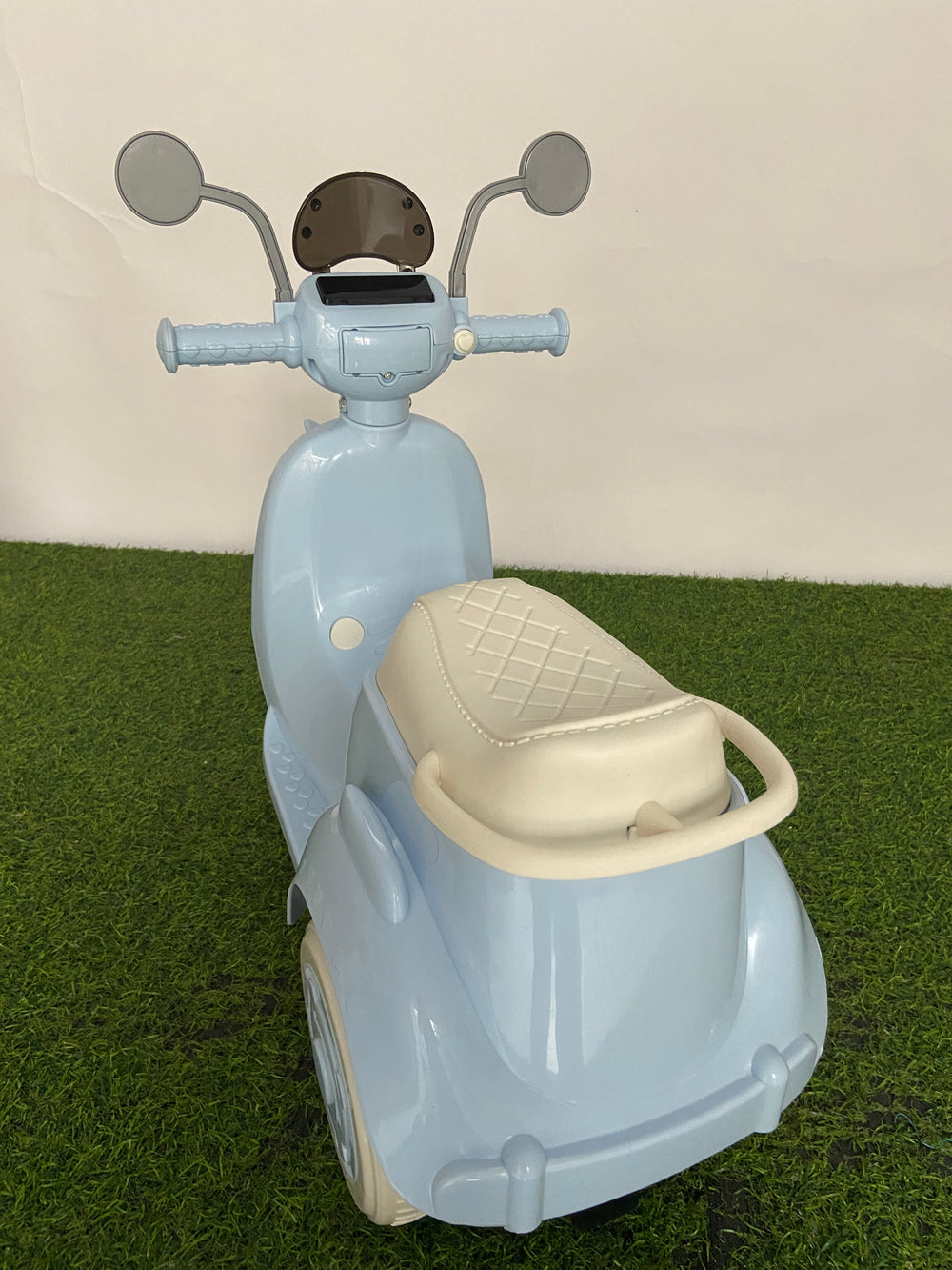 Imported Push on Bike - 6166