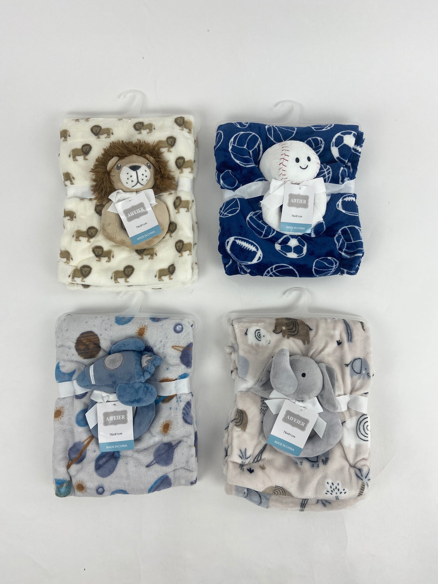 SHT437-Cozy blanket with Stuff Toy