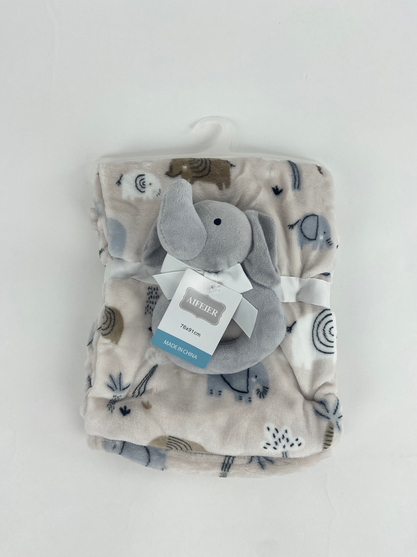 SHT437-Cozy blanket with Stuff Toy