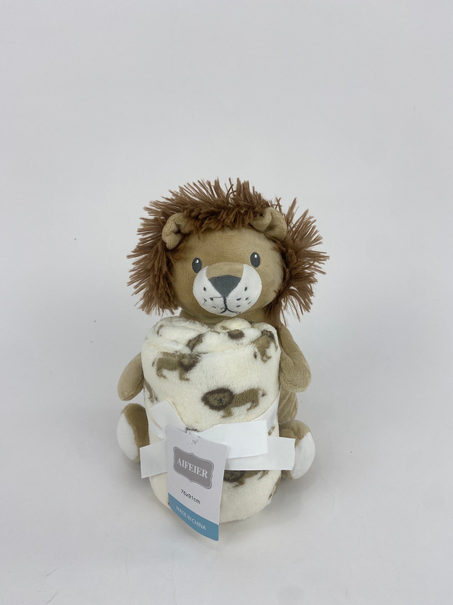 SHT438-Cozy blanket with Stuff Toy