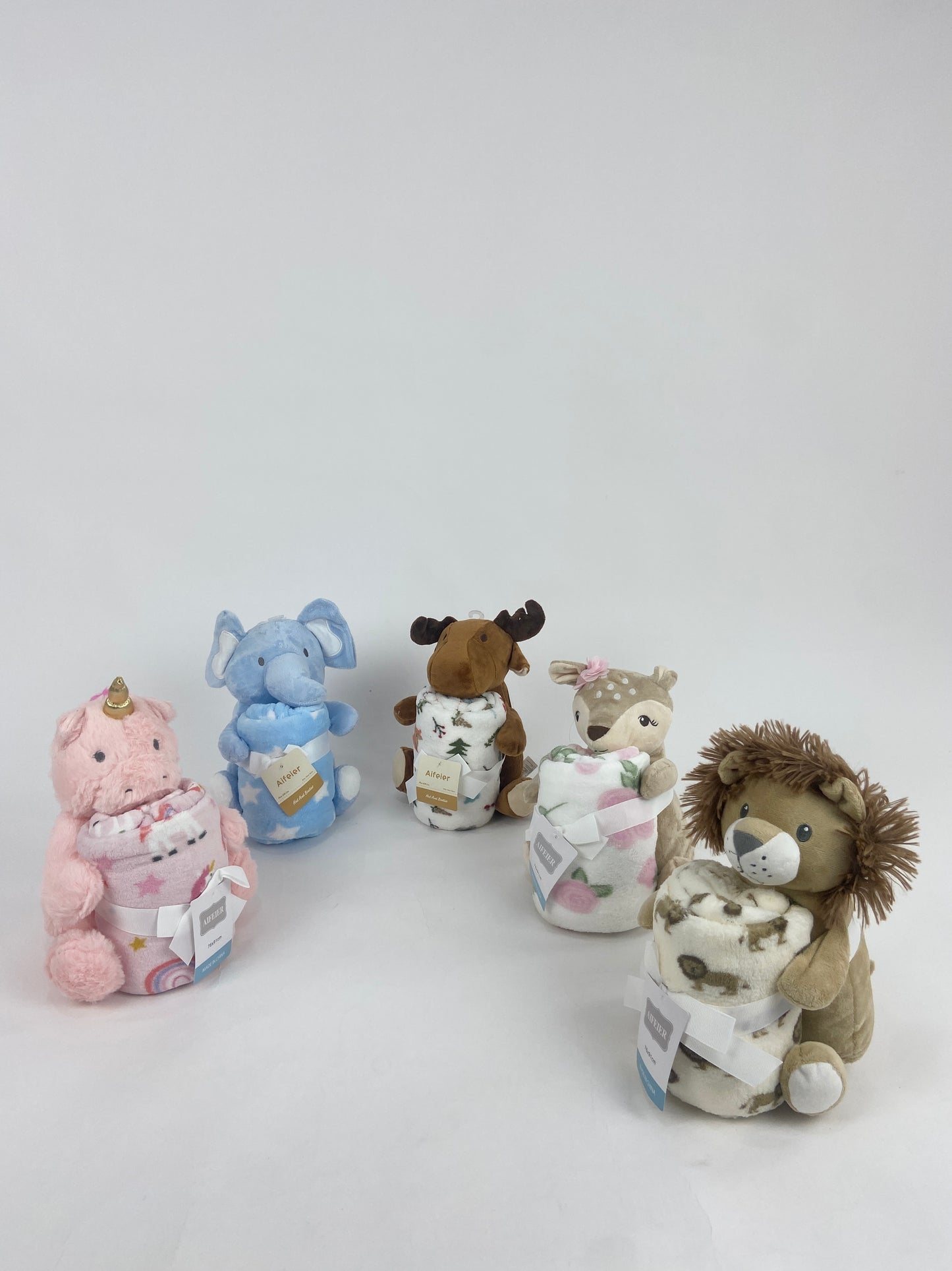 SHT438-Cozy blanket with Stuff Toy