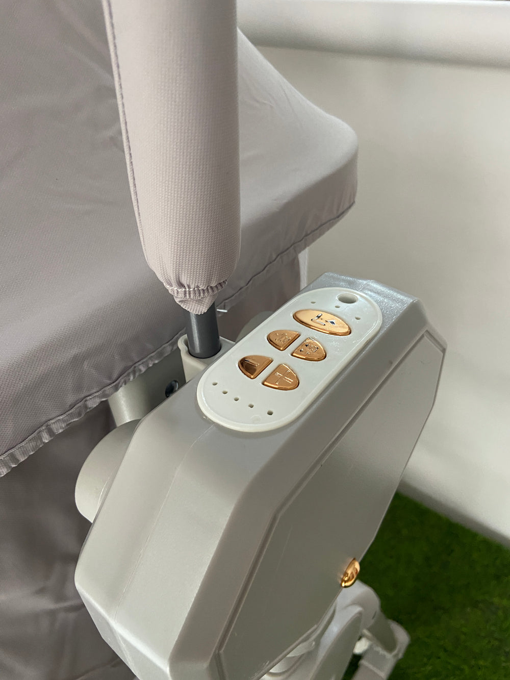 Kidilo Multifunctional Electric Swing - B03
