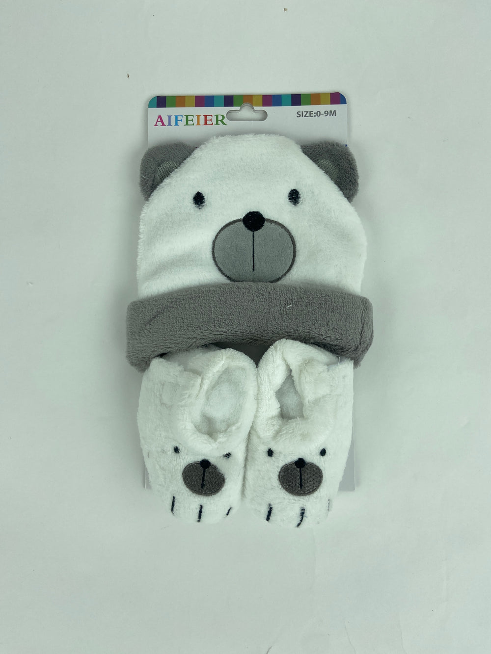 GP58-Winter Hat + booties set - (0-9M)