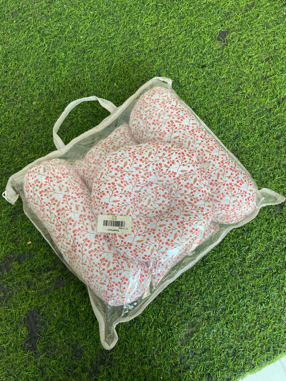 4 pieces Pillow Set - Red