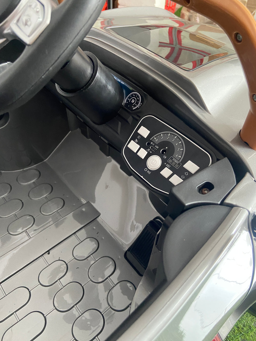 Imported Electric Mercedes Jeep - 8868