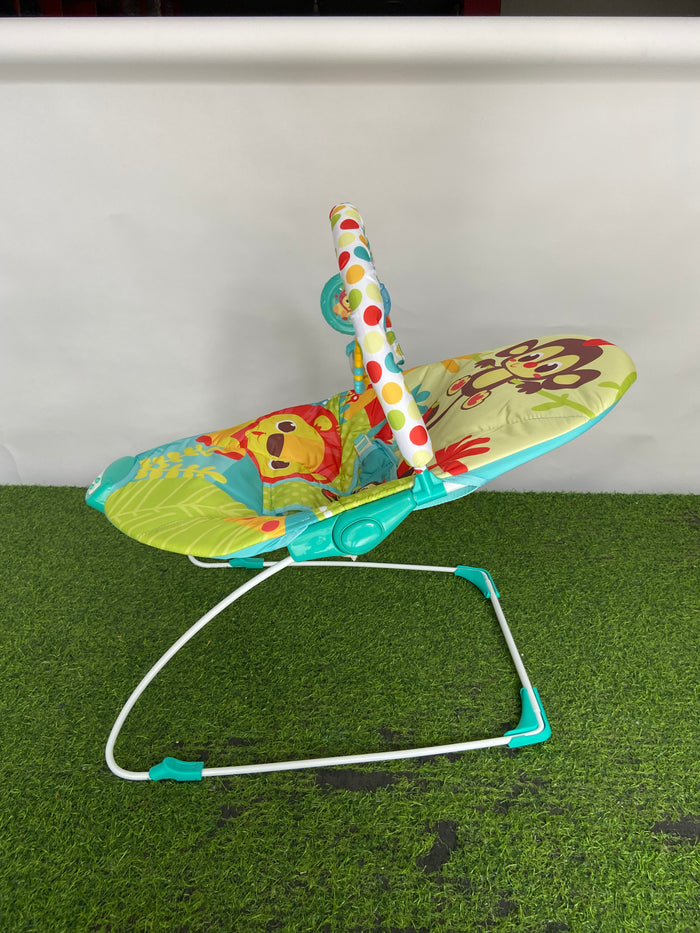 Mastela Music & Soothe Bouncer - 6876