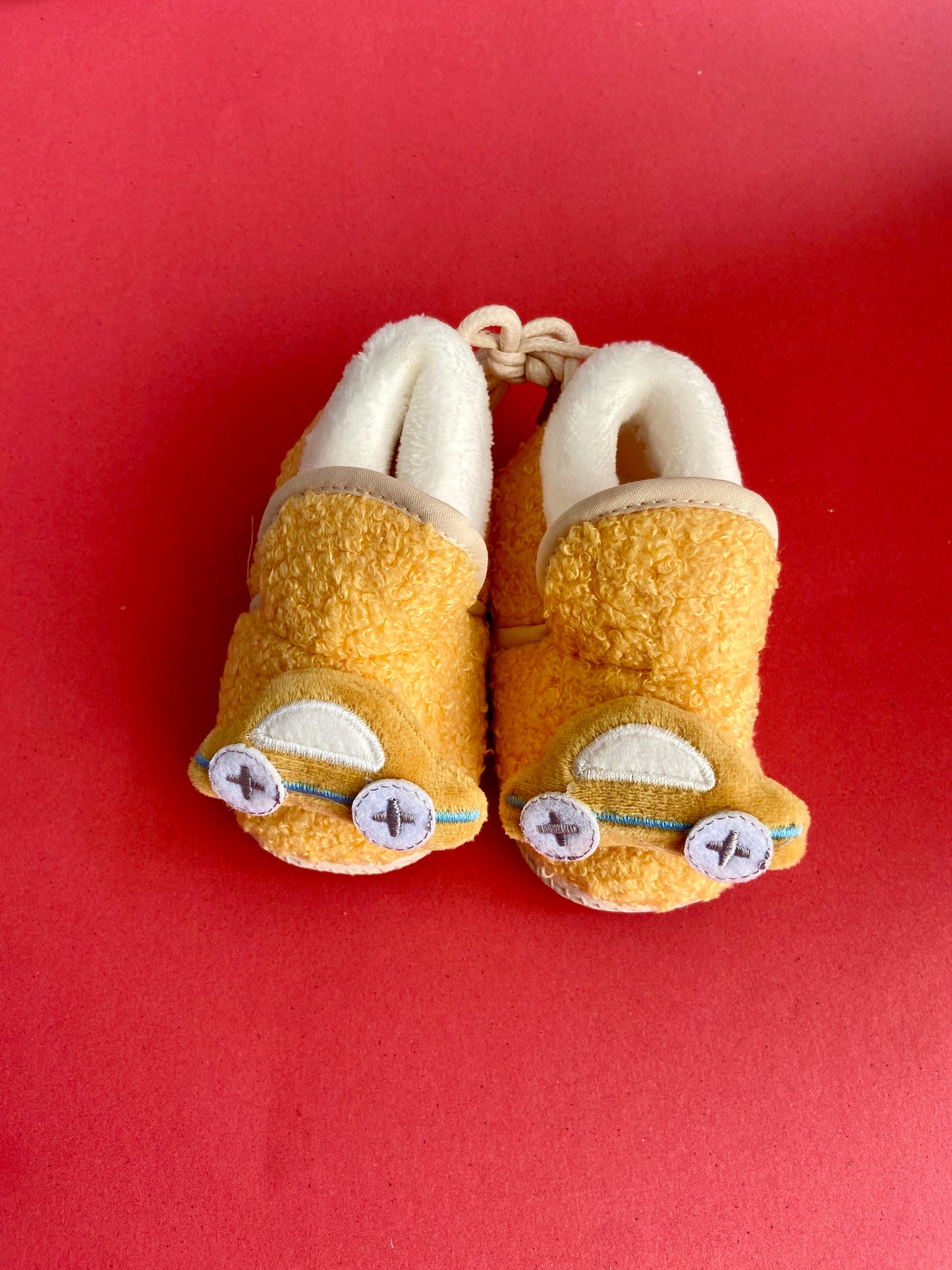 Furr winter shoes - 0-12M