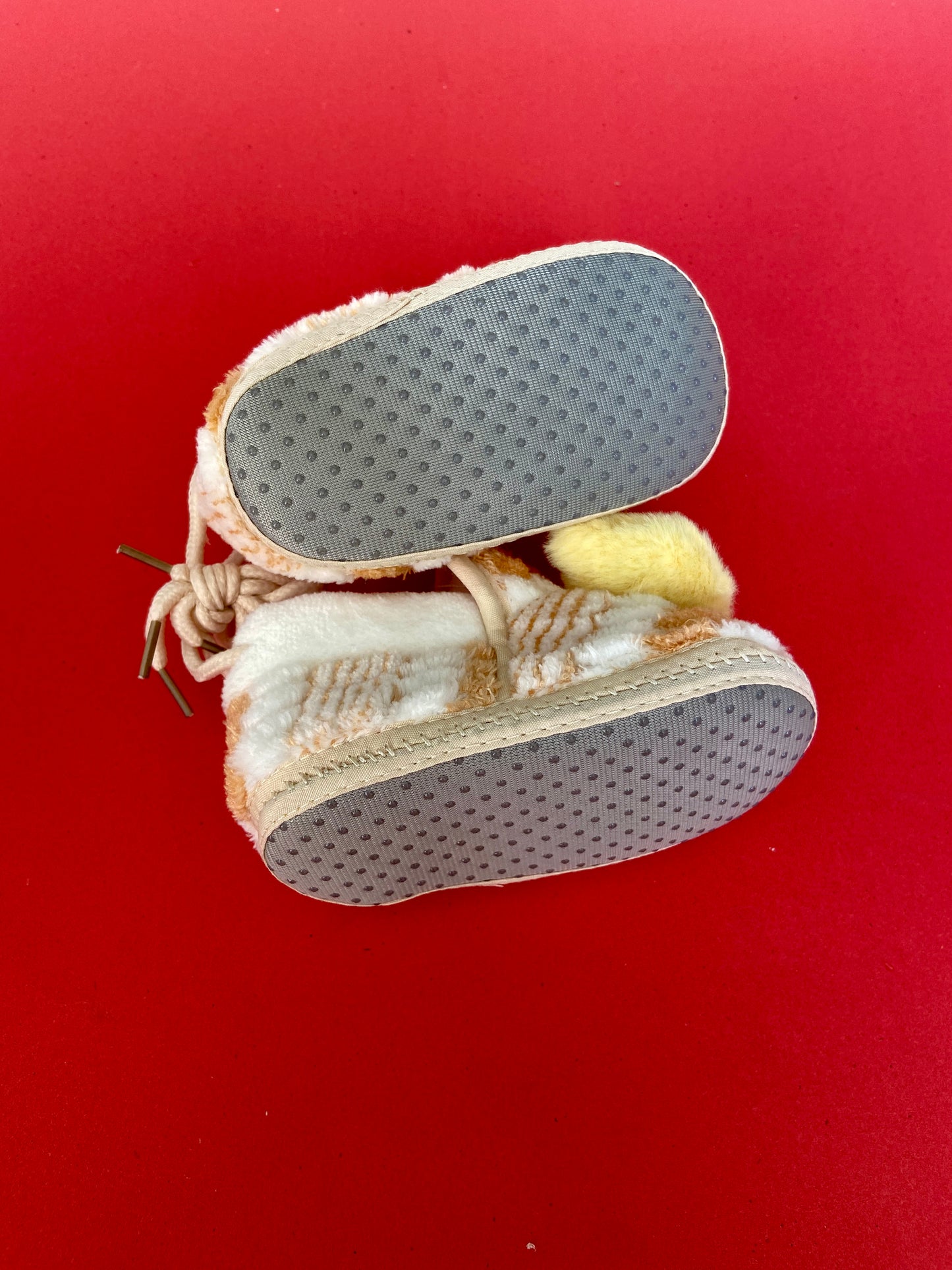 SH561-Furr winter shoes - 0-12M