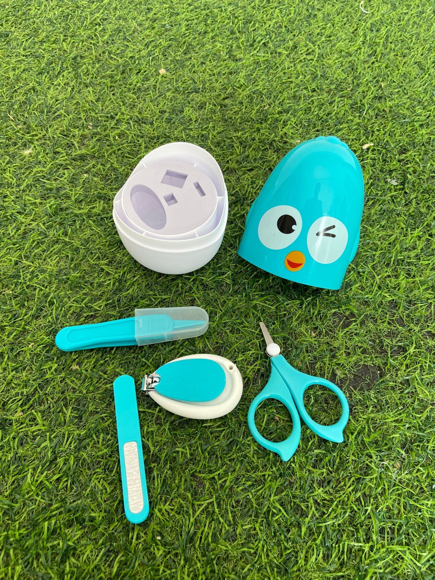 FE200-Tweety baby Grooming Kit - (4pcs)