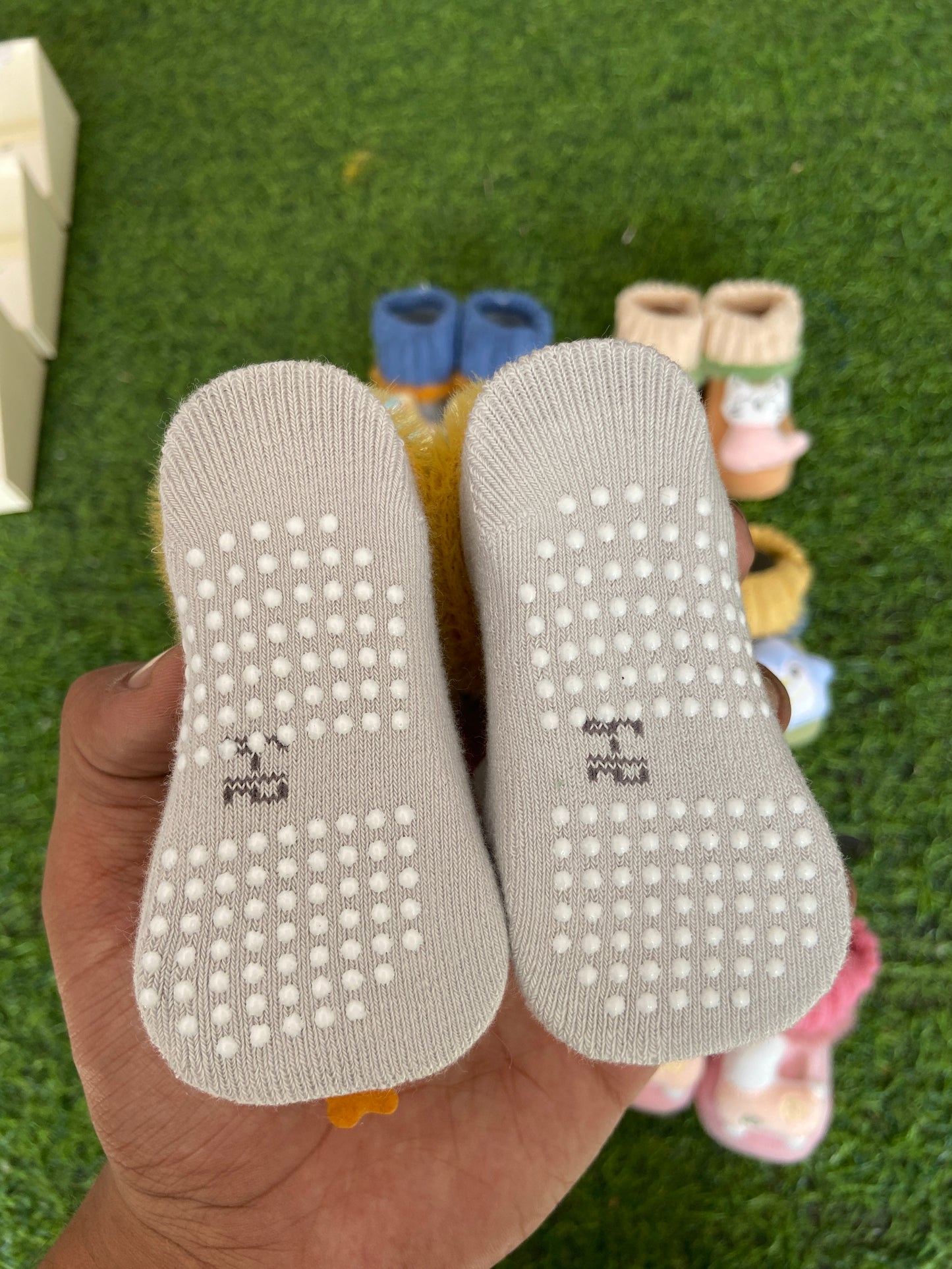 SH568-Winter Baby Socks