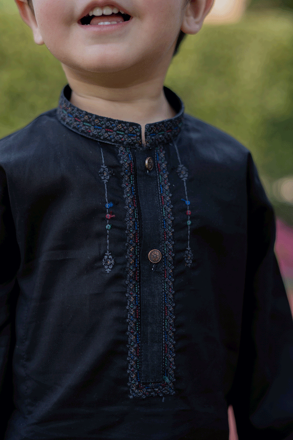 Black Lawn 2 piece set (6M-7Y)