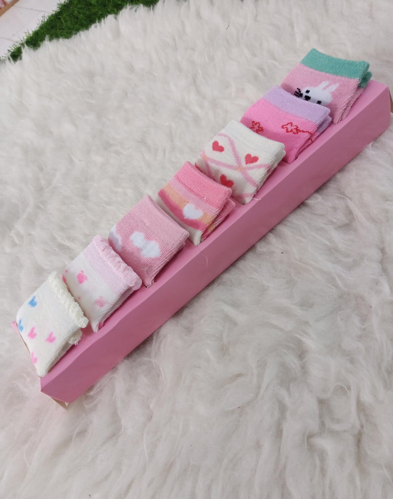 SH32-Pack of 7 Baby Socks