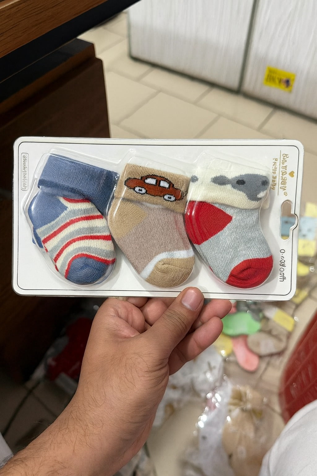 SH540-pack of 3 Winter Baby Socks - 0-6M