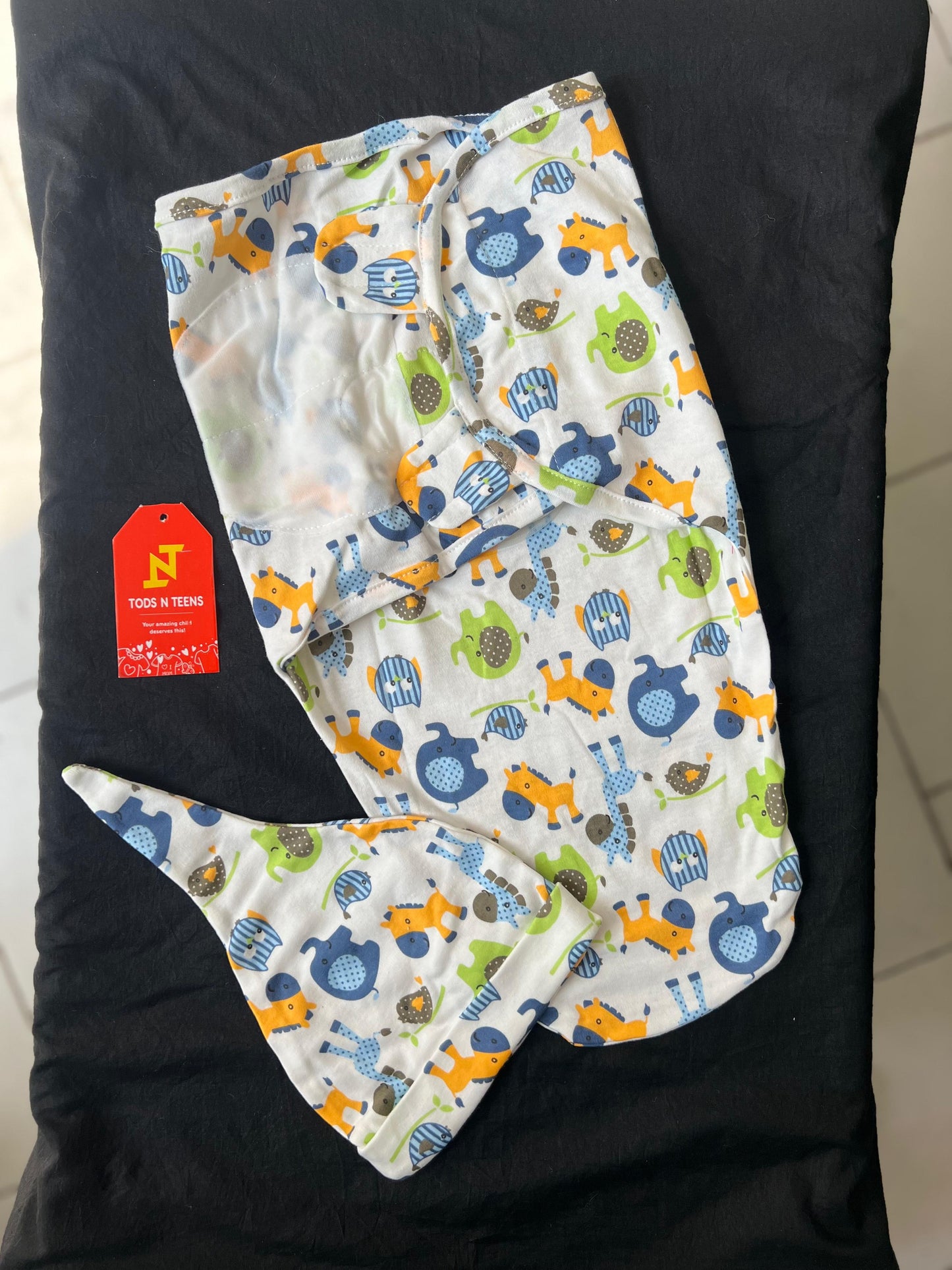 SHT273-Swaddle Me with Cap