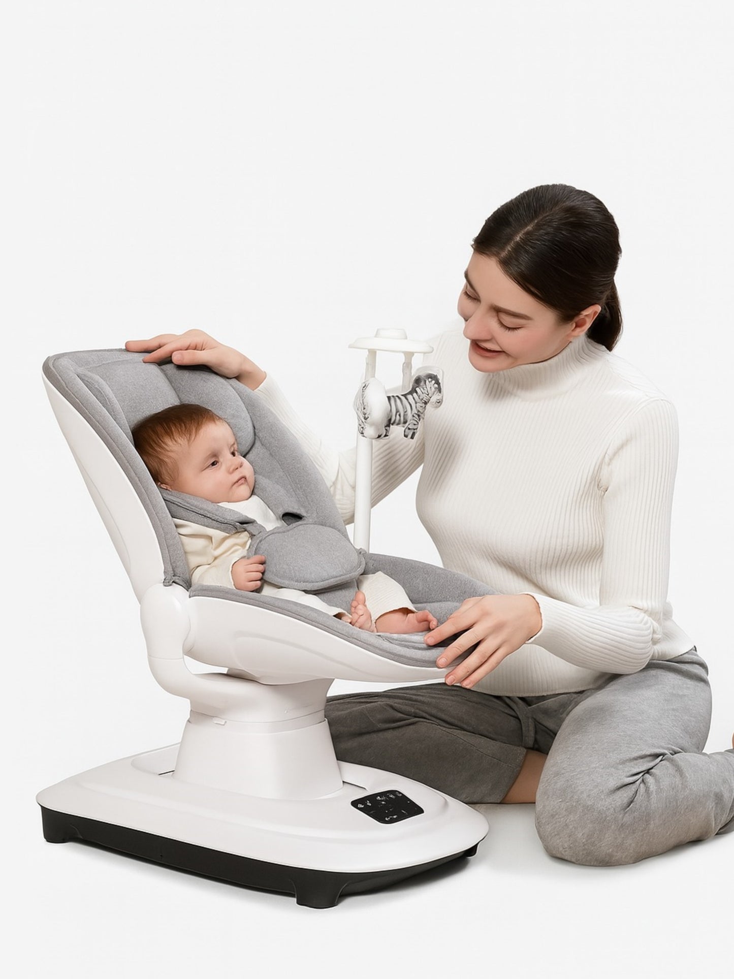 Mastela Baby Electric Rocking Chair Bed Coaxing Artifact for Newborn