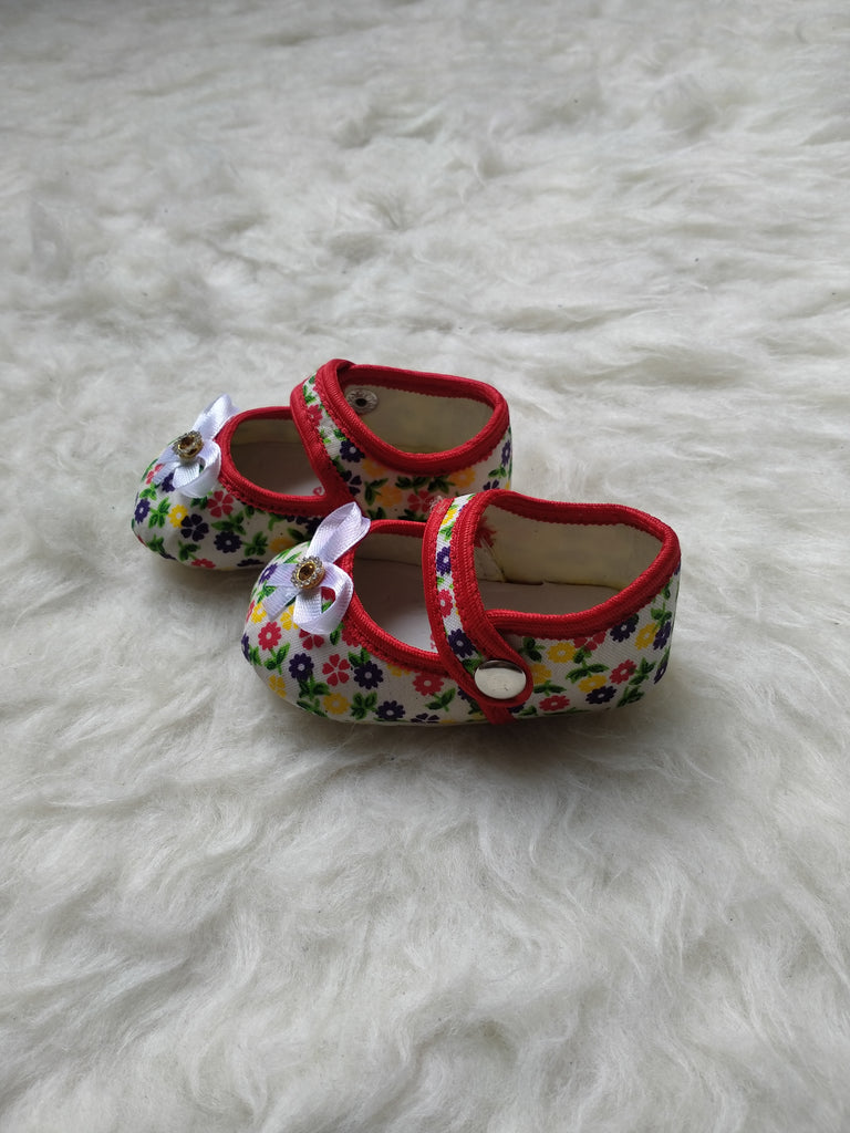 SH255-Baby Booties