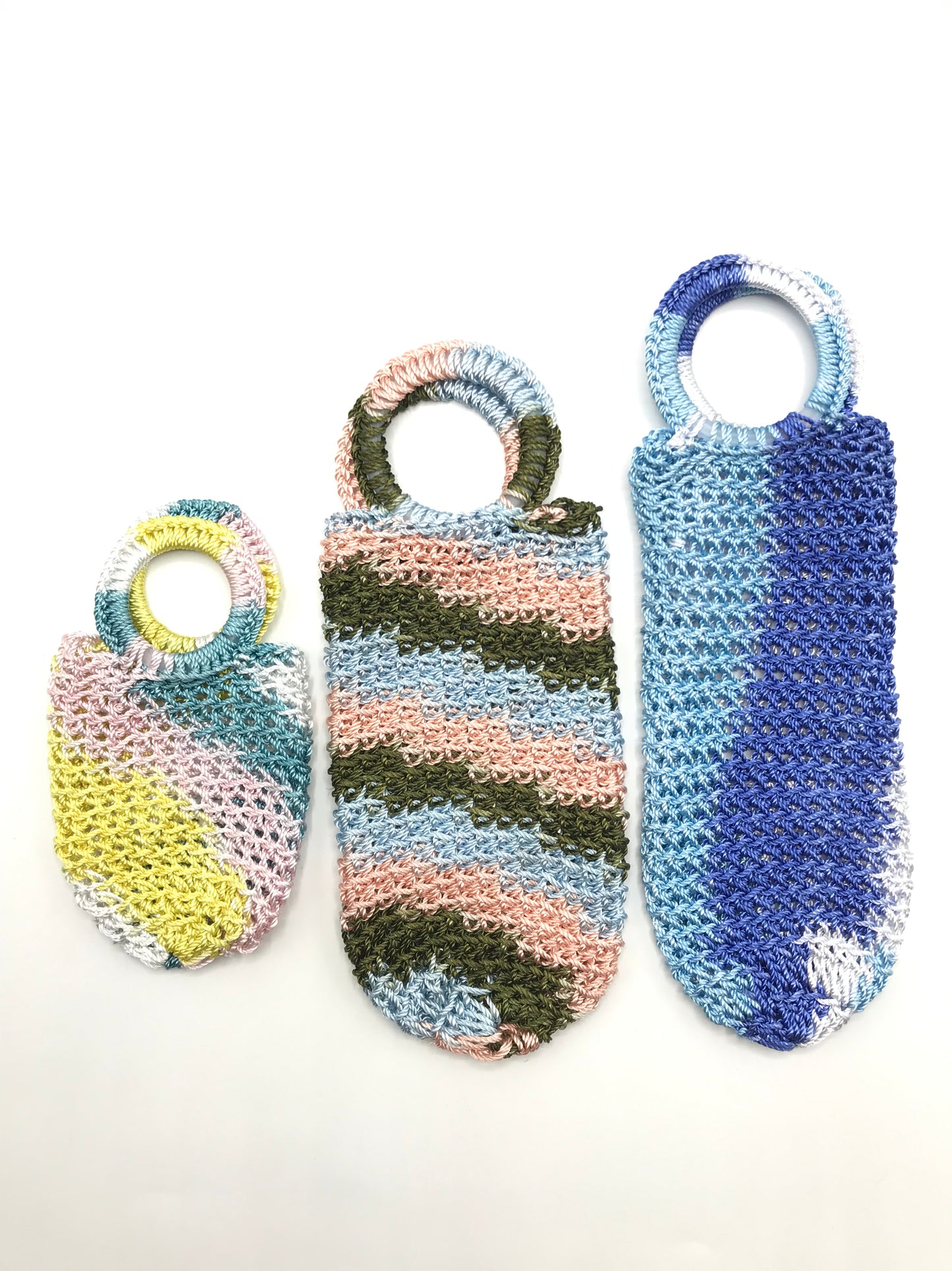 FE20-Crochet Feeder Covers