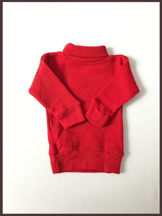 red-turtle-neck