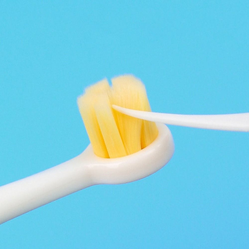 Soft bristle toothbrush - Pink